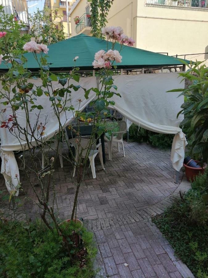 Casa Anna Villa Cava deʼ Tirreni Exteriör bild